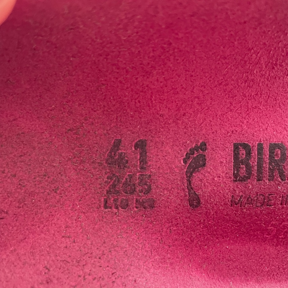 Big Buckle Birkenstock sandals in raspberry, size 41